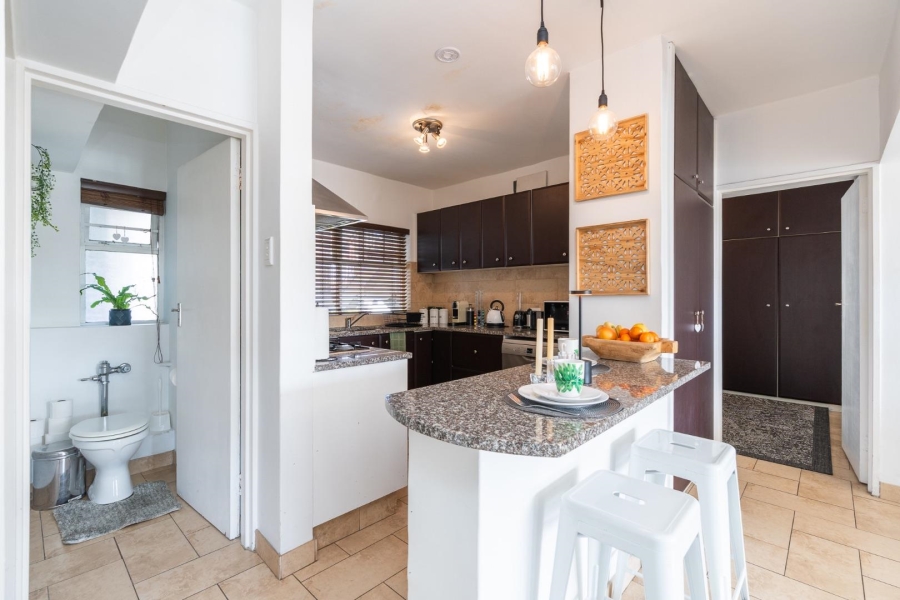 2 Bedroom Property for Sale in Green Point Western Cape